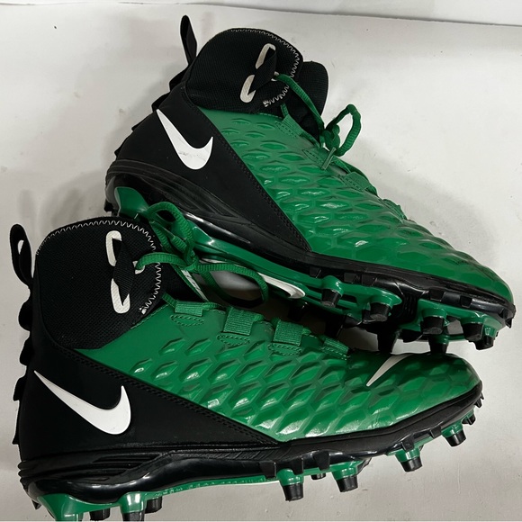Lightly Used Nike Men's SIZE 8.5 Force Savage Varsity 2 Green Football Cleats - Picture 7 of 8